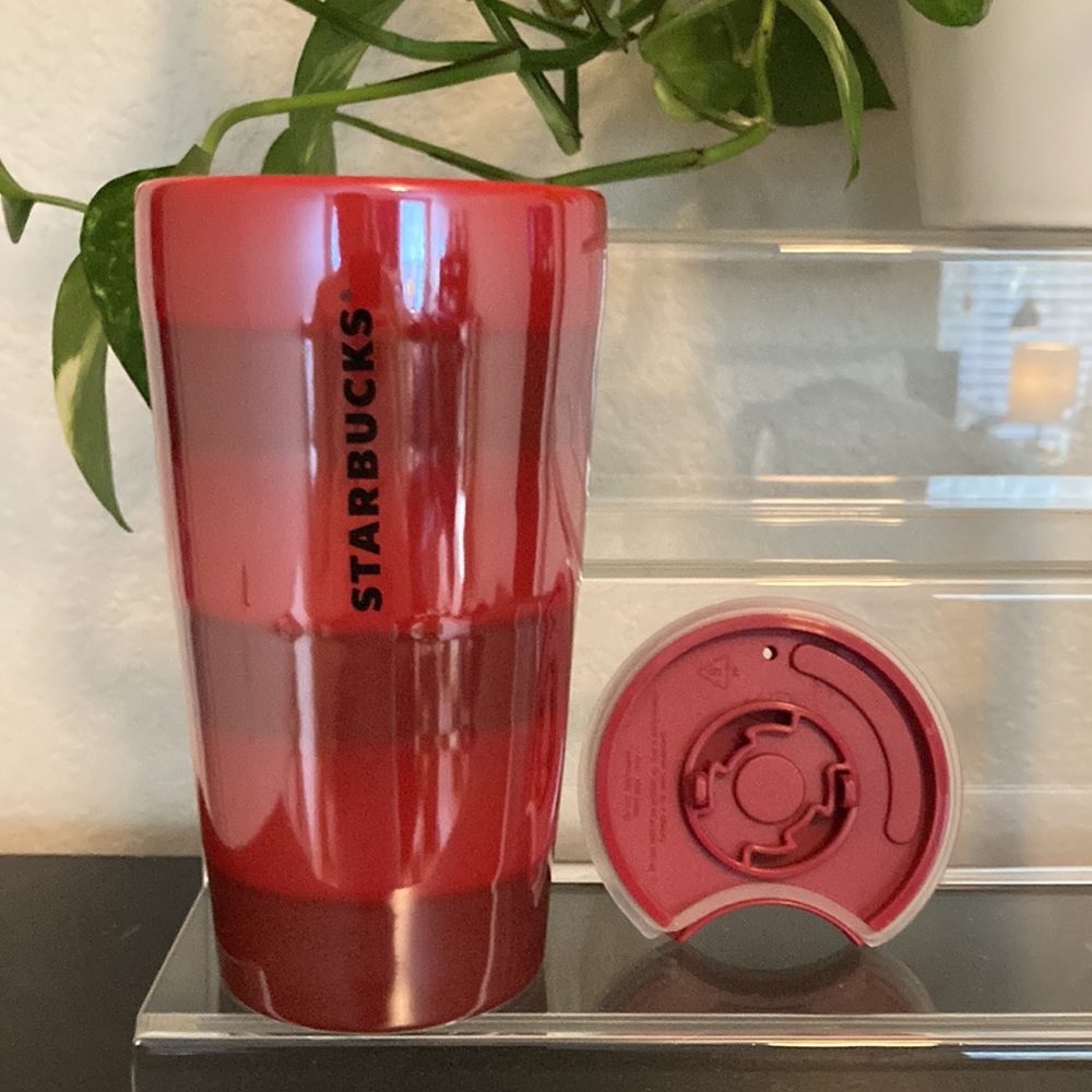 NWT Starbucks 12oz ceramic Christmas tumbler. High shine ✨